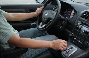 lai xe so tu dong an toan 16 CÁCH TIẾT KIỆM NHIÊN LIỆU KHI LÁI XE Ô TÔ ĐƠN GIẢN VÀ HIỆU QUẢ